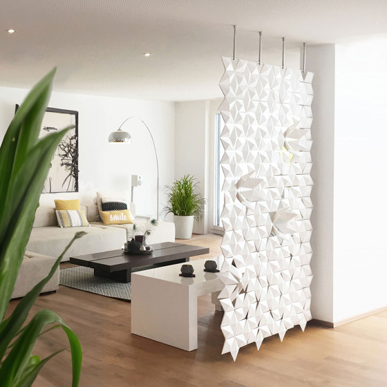 Facet hanging room divider 136 x 226cm in White | Sound absorbing room divider | Bloomming