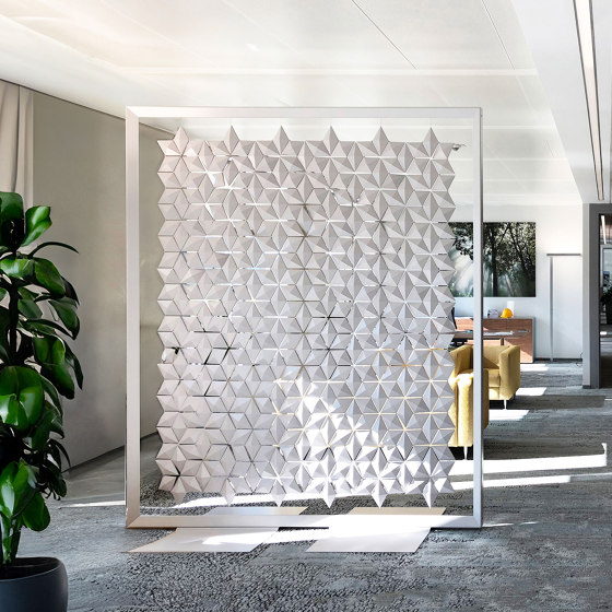 Freestanding room divider Facet 238 x 260cm in Pearl Gray | Privacy screen | Bloomming