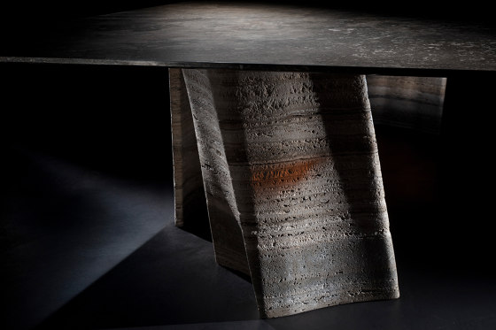 Sisma | Dining tables | HENGE