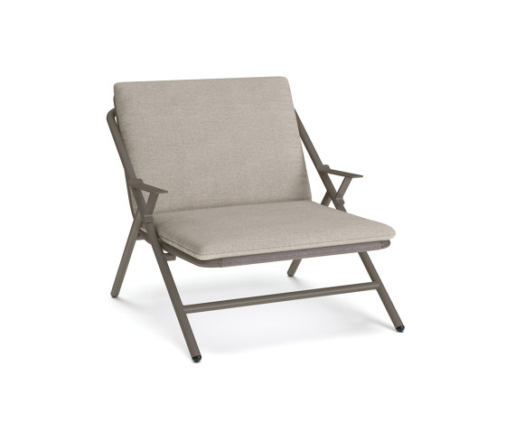 Garda lounge sofa with aluminium armrests | Poltrone | Bivaq
