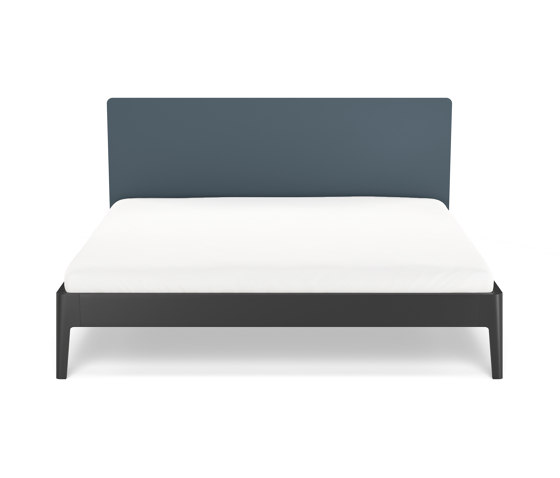 Lino Bed - Solid | Beds | Noah Living