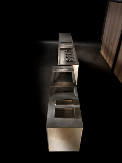 Oxygen | Cucine isola | HENGE