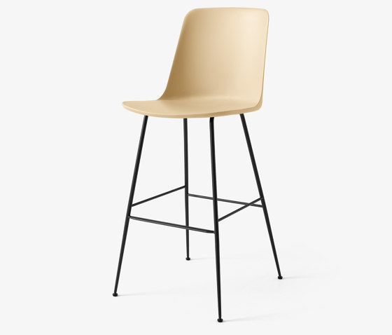 Rely HW96 Beige Sand w. Black base | Bar stools | &TRADITION