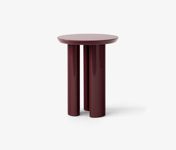 Tung JA3 Burgundy Red | Tables d'appoint | &TRADITION