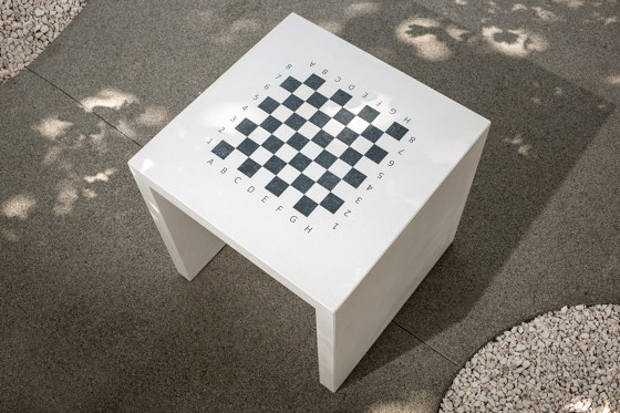 Chess Table | Mesas de juegos | VPI Concrete