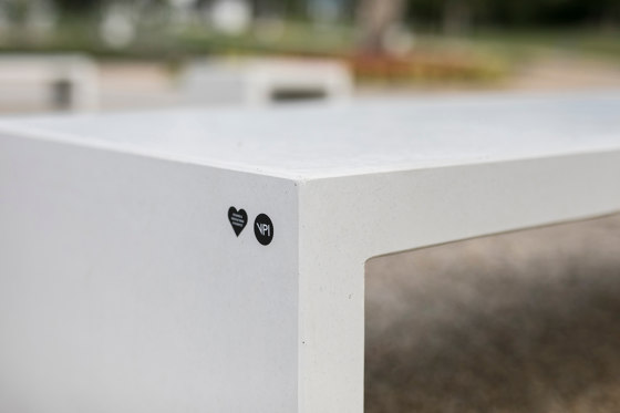 Liner | Betonbank | Sitzbänke | VPI Concrete