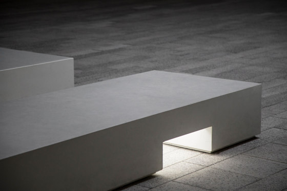 Ludy | Concrete Bench with Lighting | Panche | VPI Concrete