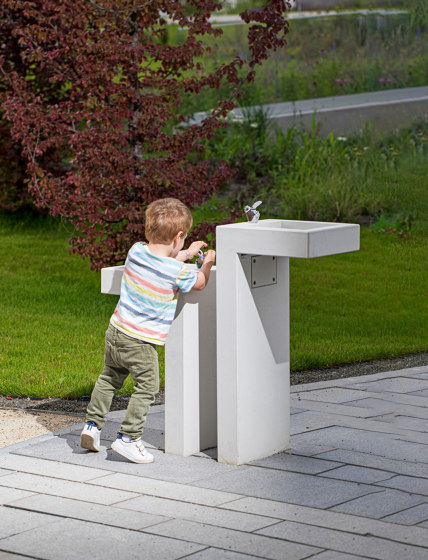 Trink | Concrete Drinking Fountain | Fontaines d'eau potable | VPI Concrete