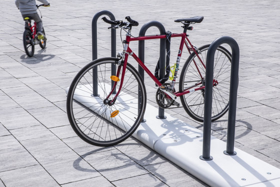 Veló | Mobile Bicycle Rack | Aparcamientos lineales de bicicletas | VPI Concrete
