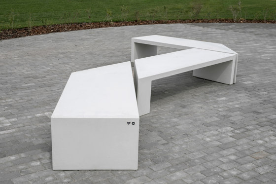 Zigza | Concrete Bench | Benches | VPI Concrete