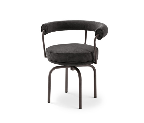 7 Fauteuil tournant, Outdoor | Chairs | Cassina