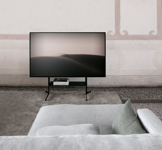 URANO | TV & Audio Furniture | Extendo