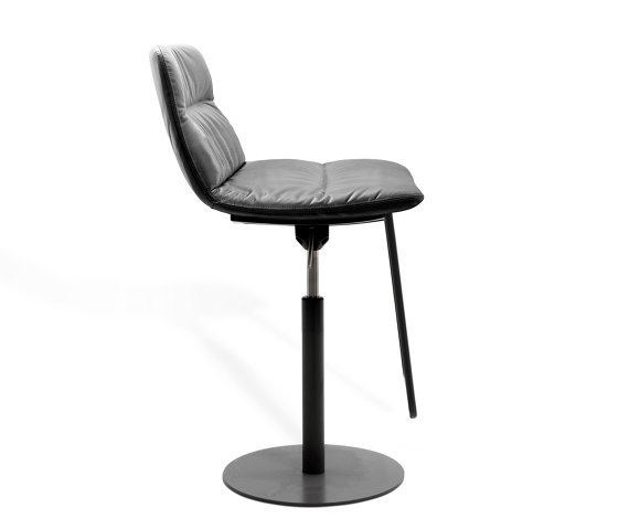 ARVA LIGHT Bar stool | Bar stools | KFF