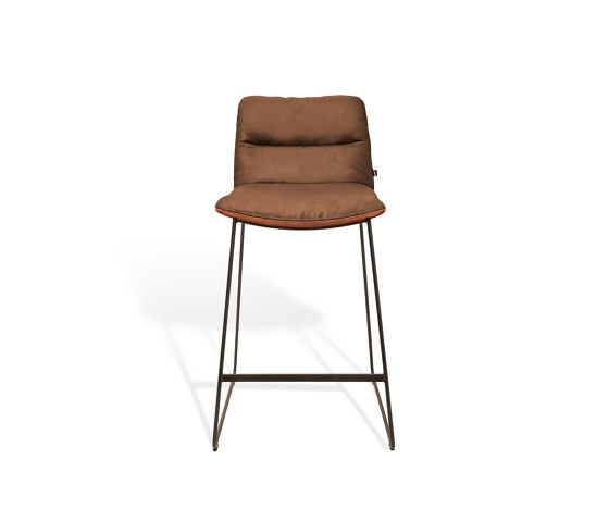ARVA LIGHT Counter stool | Chaises de comptoir | KFF