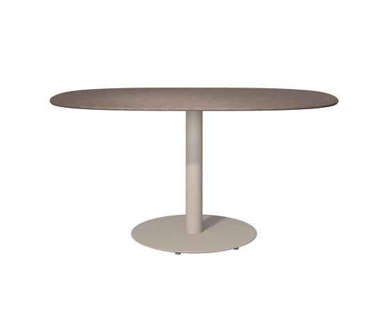 T-Table Low dining table elipse 136 x 80cm H67 | Tables de repas | Tribù