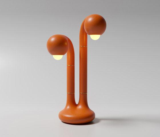 Table Lamp 2-Globe 22” Matte Burnt Orange | Lámparas de sobremesa | Entler