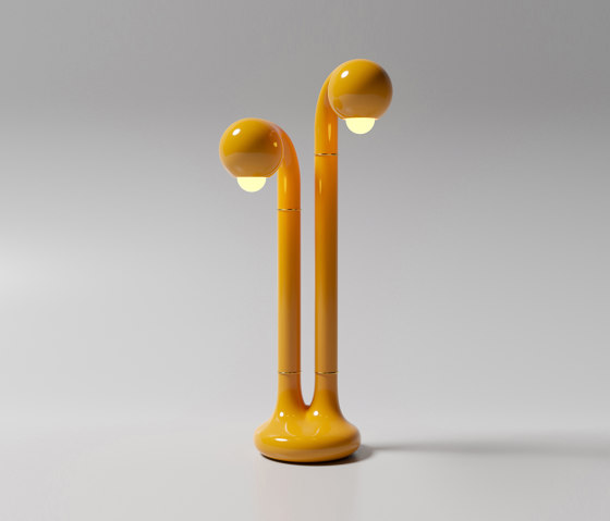 Table Lamp 2-Globe 28” Gloss Yellow | Lámparas de sobremesa | Entler