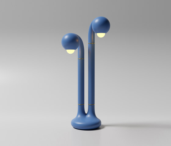 Table Lamp 2-Globe 28” Matte Blue | Lámparas de sobremesa | Entler