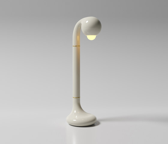 Table Lamp 24” Gloss White | Lámparas de sobremesa | Entler