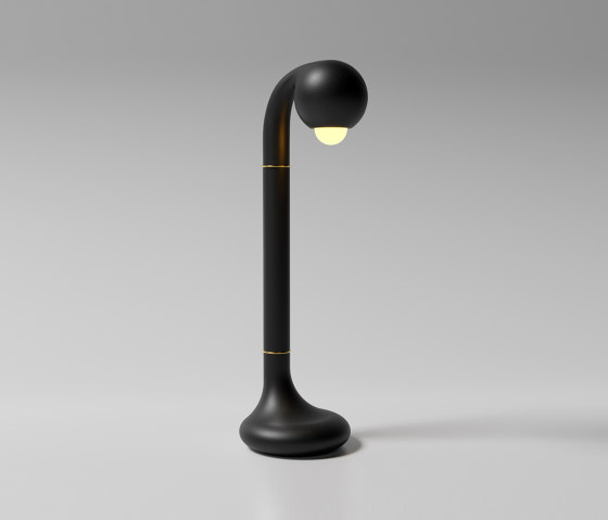 Table Lamp 24” Matte Black | Lámparas de sobremesa | Entler