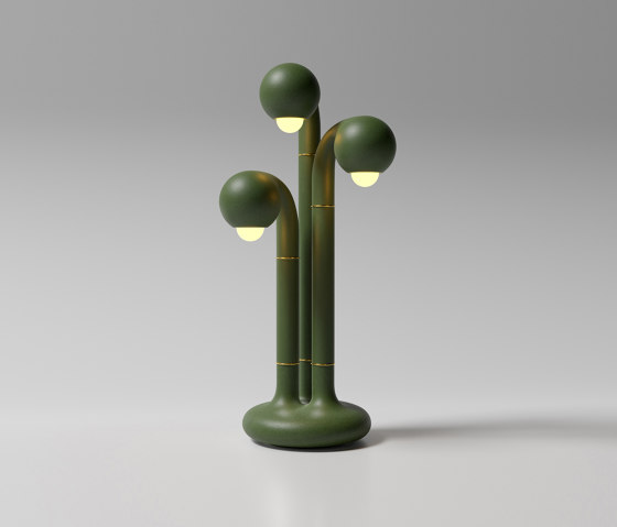 Table Lamp 3-Globe 28” Matte Olive | Lámparas de sobremesa | Entler