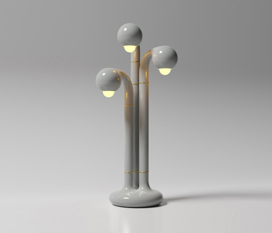 Table Lamp 3-Globe 32” Gloss Moon Grey | Luminaires de table | Entler
