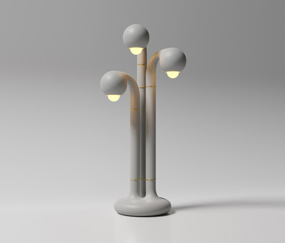 Table Lamp 3-Globe 32” Matte Grey | Luminaires de table | Entler