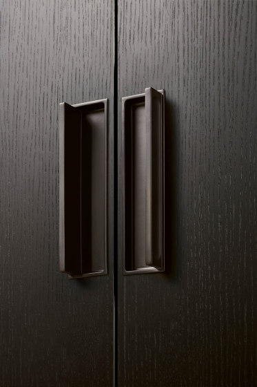 Prima Wardrobe | Hinged doors | Cabinets | LEMA