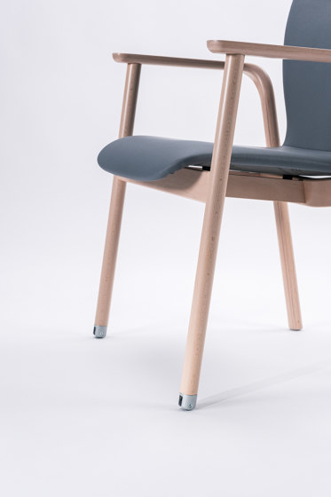 feel 8640 | Chairs | Brunner