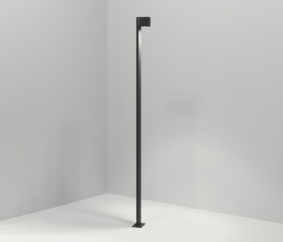 Cube XL pole 180 black | Lámparas exteriores de pie | Dexter