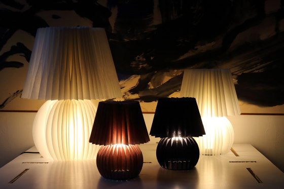 Light one lamp | Tischleuchten | PROCÉDÉS CHÉNEL