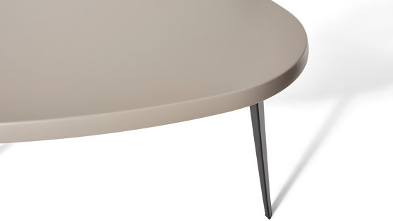 541 Mexique Outdoor | Dining tables | Cassina