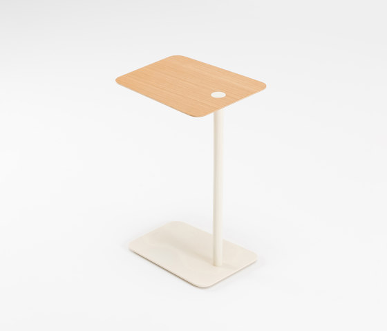 Loop Side Table | Tavolini alti | Gazzda