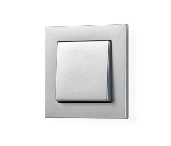 A CREATION | Switch in aluminium | Interrupteurs à bouton poussoir | JUNG