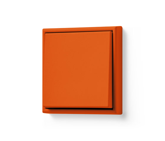 LS 990 in Les Couleurs® Le Corbusier | Switch in The powerful orange | interuttori pulsante | JUNG