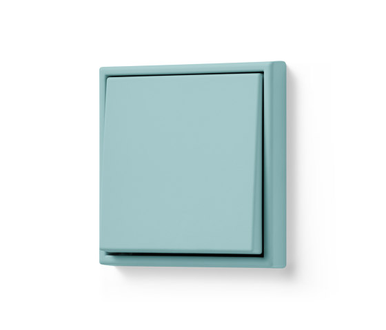 LS 990 in Les Couleurs® Le Corbusier | Switch in The sky reflected in the water | Interruptores pulsadores | JUNG