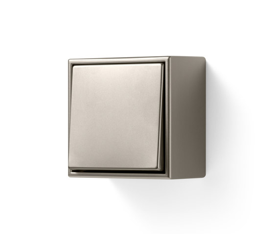 LS CUBE | Switch in stainless steel | Interrupteurs à bouton poussoir | JUNG