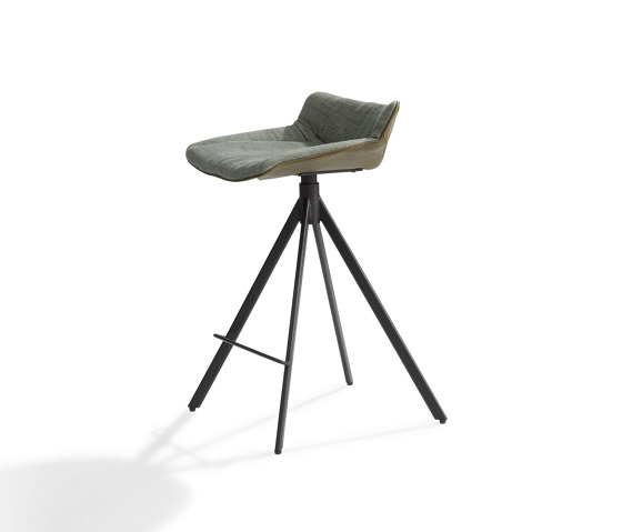 Gustav Jr. bar chair | Sedie bancone | Label van den Berg