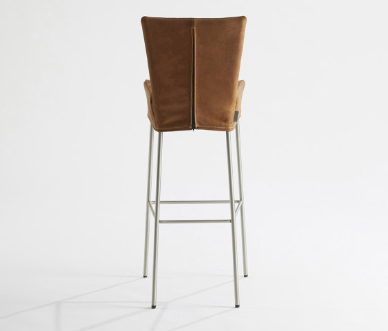 Orea bar chair | Bar stools | Label van den Berg