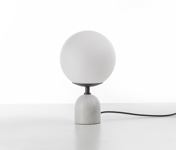 Ekero Lamp | Luminaires de table | Porada