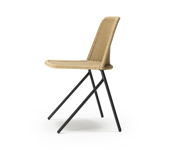 Kakī Armchair | Stühle | Feelgood Designs