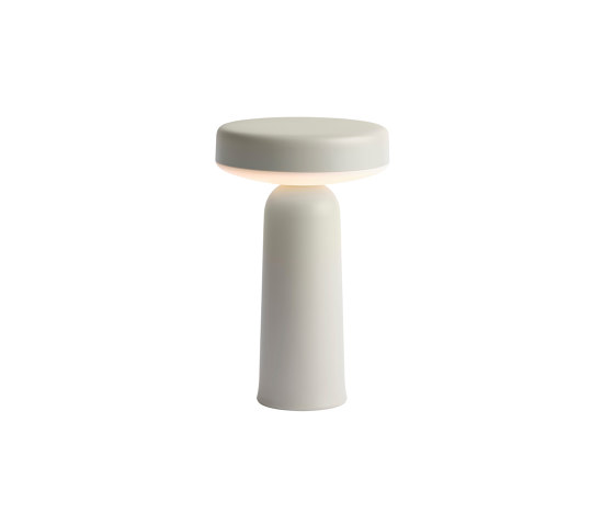 Ease Portable Lamp | Tischleuchten | Muuto