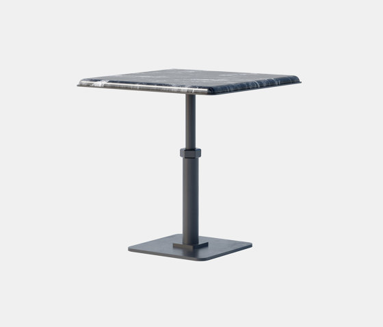 Pedestal Square Side Table | Mesas auxiliares | Gabriel Scott