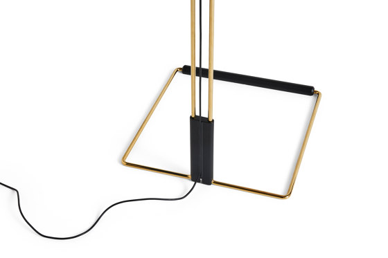 Matin FloorLamp | Luminaires sur pied | HAY