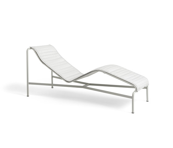 Palissade Chaise Longue Quilted Cushion | Lettini giardino | HAY