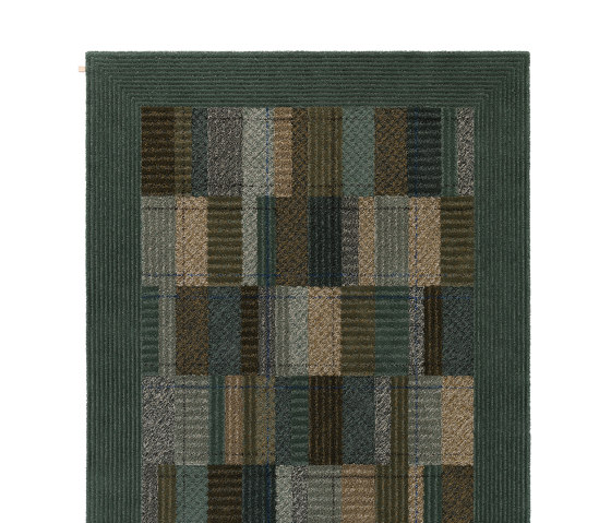 Quilt | Bronze Green 370 | Formatteppiche | Kasthall