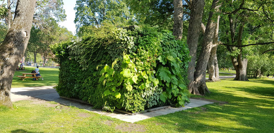 Outdoor Vertical Garden | JCDecaux Uppsala | Fassadenbegrünung | Greenworks