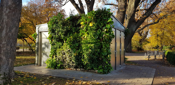 Outdoor Vertical Garden | JCDecaux Uppsala | Green facades | Greenworks