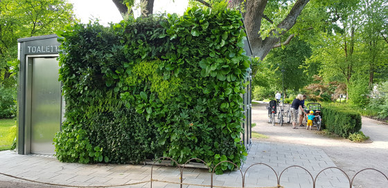 Outdoor Vertical Garden | JCDecaux Uppsala | Green facades | Greenworks
