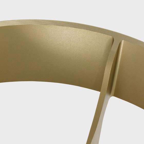 Loop Large table lamp Gold with Sphere IV | Tischleuchten | Tala